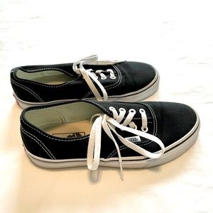 Vans, women’s’ low top shoes, black, size 7.5